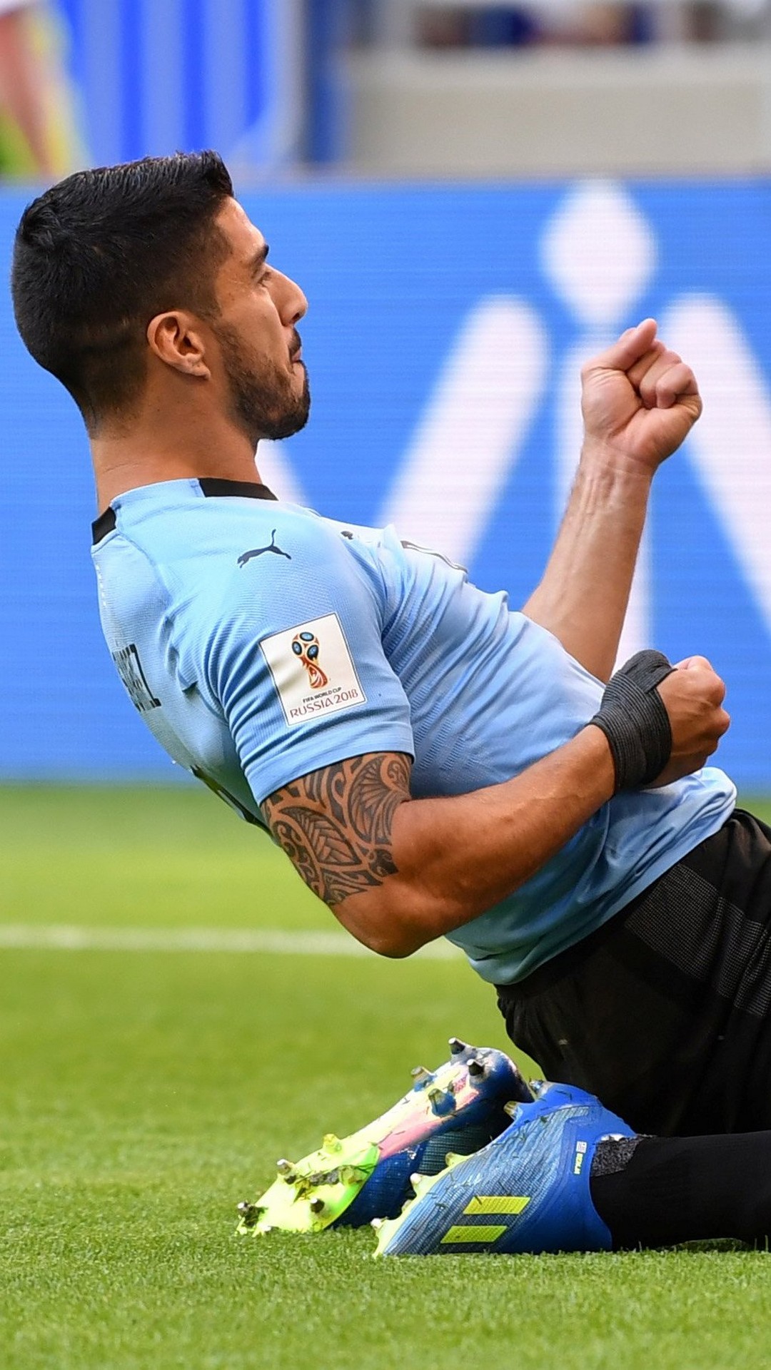 Wallpaper Luis Suarez Uruguay Android with image resolution 1080x1920 pixel. You can make this wallpaper for your Android backgrounds, Tablet, Smartphones Screensavers and Mobile Phone Lock Screen